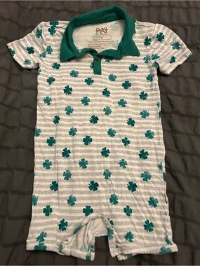Little sleepies 2T Teal Clover Stripe Romper